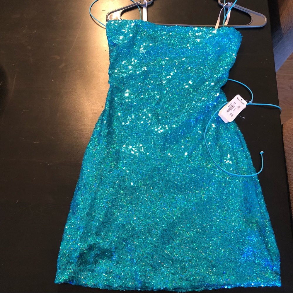 Juniors B Darlin Dress size 9/10 $45 Brand New with tags